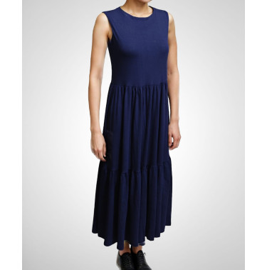Vestido três marias, vestido liso